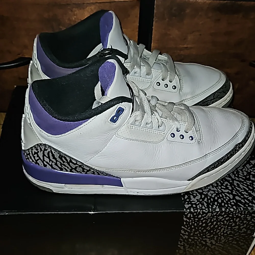 Air Jordan 3 Retro